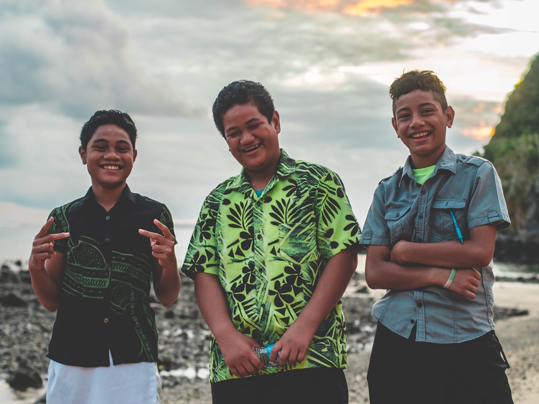 Young Samoans at the beach